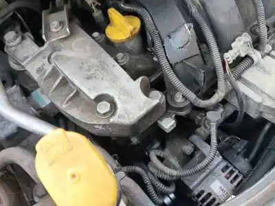 Second-hand car spare part COMPLETE ENGINE for RENAULT GRAND SCÉNIC II (JM0/1_)  OEM IAM references F4RZ7  