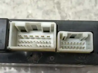 Peça sobressalente para automóvel em segunda mão módulo eletrônico por lexus is200 (ds2/is2) 220d referências oem iam 8943053030  1233006970