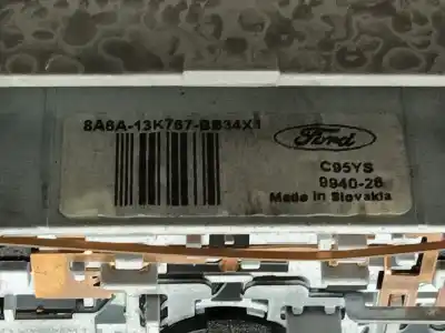 Автозапчасти б/у внутренний свет за ford kuga i 2.0 tdci 4x4 ссылки oem iam 1531211  8a6a13k767bb34x1