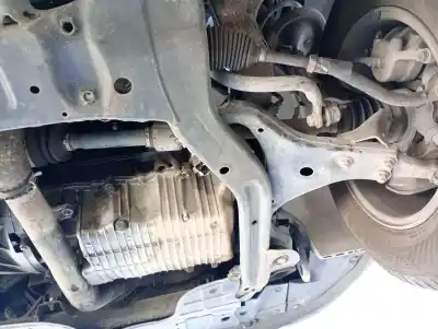 Pièce détachée automobile d'occasion transmission avant droite pour kia carens iii monospace (un) 2.0 crdi 140 références oem iam 495001d700  