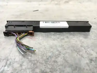 Peça sobressalente para automóvel em segunda mão trocar por bmw x3 (e83) xdrive 20 d referências oem iam 61319131527  61313427953