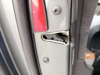 İkinci el araba yedek parçası sol arka kapi kilidi için bmw 7 (e65, e66, e67) 730 ld oem iam referansları 51227202147  7167075