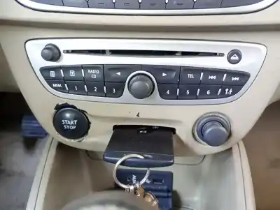Автозапчасти б/у аудиосистема / радио cd за renault fluence (l3_) 1.5 dci (l30d, l30l, l306, l33f, l33l, l33m, l33v, l33w) ссылки oem iam 281157550r  7649168391