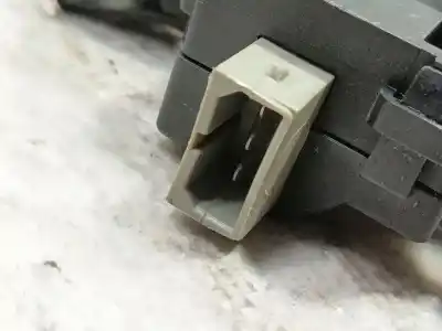 Second-hand car spare part trunk lock for audi a6 c6 (4f2) 2.7 tdi oem iam references 4f5827505d  