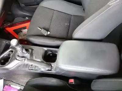 Автозапчастина б/у центральний подлокник для toyota rav 4 iv (_a4_) 2.0 d (wwa42_) посилання на oem iam 5880442250b1  5890142090