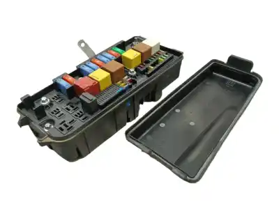Second-hand car spare part fuse box unit for opel vectra c (z02) 2.2 dti 16v (f69) oem iam references 93190845