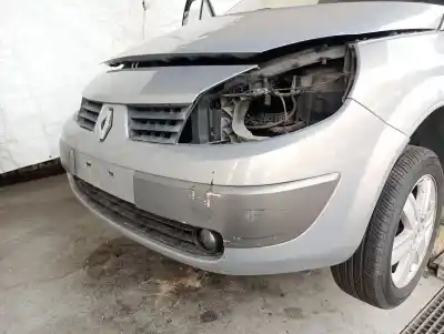 Автозапчастина б/у передній бампер для renault scénic ii (jm0/1_) 1.5 dci (jm1e, jm16) посилання на oem iam 7701474769  