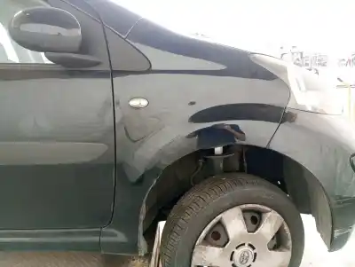 Peça sobressalente para automóvel em segunda mão guarda-lamas dianteiro direito por toyota aygo (_b1_) 1.4 hdi (wnb10_) referências oem iam 538110h010