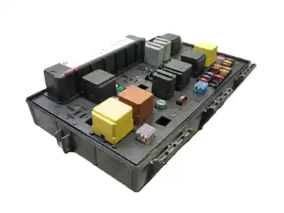 Second-hand car spare part fuse box unit for opel astra h (a04) 1.4 (l48) oem iam references 93189655
