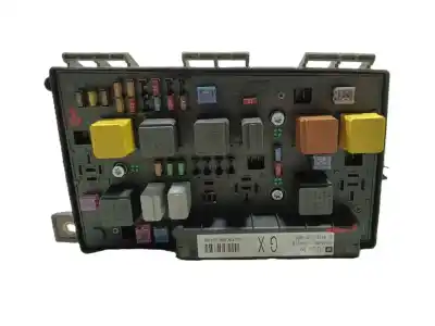 Second-hand car spare part fuse box unit for opel astra h (a04) 1.4 (l48) oem iam references 93189655  13206750