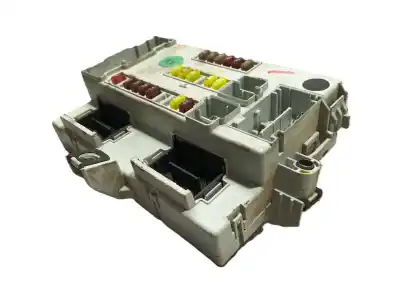 Peça sobressalente para automóvel em segunda mão caixa de fusíveis e relés por fiat 500l (351_, 352_) 1.6 d multijet (199lyd1b) referências oem iam 52007598