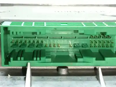 Second-hand car spare part airbag control unit for opel vectra c (z02) 1.9 cdti (f69) oem iam references 13170589  330518650