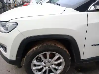 Автозапчастина б/у передне ліве крило для jeep-viasa compass (mp, m6, mv, m7) 1.3 посилання на oem iam 52151853  