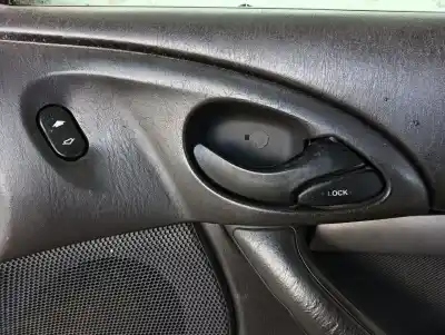 Автозапчастина б/у передні праві двері для ford focus i (daw, dbw) 1.6 16v посилання на oem iam   