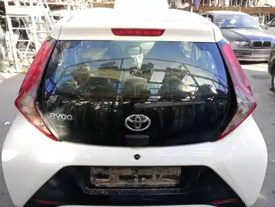 Pezzo di ricambio per auto di seconda mano portellone per toyota aygo (_b4_) 1.0 (kgb40) riferimenti oem iam 681050h160
