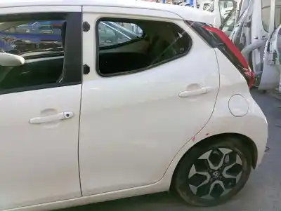 Pezzo di ricambio per auto di seconda mano porta posteriore sinistra per toyota aygo (_b4_) 1.0 (kgb40) riferimenti oem iam 670040h030