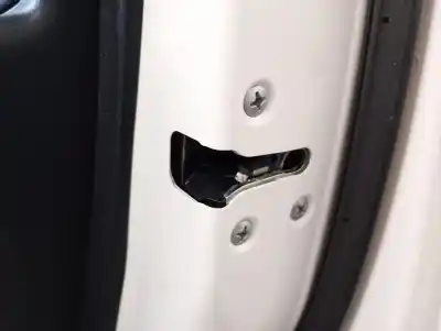 Second-hand car spare part front right door lock for nissan note (e12) 1.5 dci oem iam references 805003vv0a  