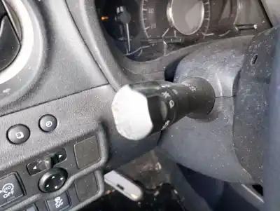 Peça sobressalente para automóvel em segunda mão comutador de piscas  por nissan note (e12) 1.5 dci referências oem iam 255601kk0b