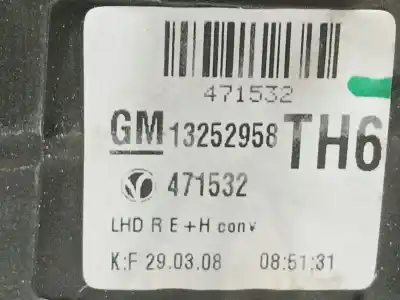 Peça sobressalente para automóvel em segunda mão espelho retrovisor direito por opel zafira / zafira family b (a05) 1.9 cdti (m75) referências oem iam 13253340  13252958