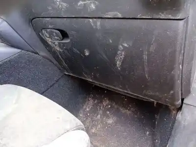 Автозапчастина б/у бардачок для volvo xc40 (536) t3 посилання на oem iam 