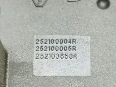 Second-hand car spare part hazard warning lights for renault fluence (l3_) 1.5 dci (l30d, l30l, l306, l33f, l33l, l33m, l33v, l33w) oem iam references 252100502r  25210004r