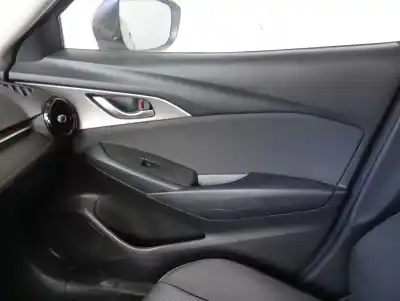 Автозапчастина б/у обработка передніх правіх дверей для mazda cx-3 (dk) 1.5 skyactiv-d (dk2ws) посилання на oem iam db2p68420d05  