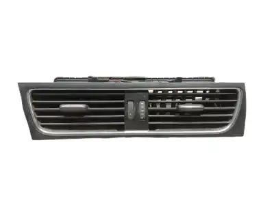 Автозапчасти б/у аэрационная решетка за audi a4 b8 (8k2) 2.0 tfsi ссылки oem iam 8t1820951cwvf  8t1820951c