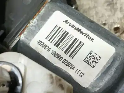 Автозапчастина б/у регулятор вікна передній лівий для renault kangoo / grand kangoo ii (kw0/1_) 1.5 dci 85 (kw0k, kw0l, kw0b) посилання на oem iam 807213441r  402087a