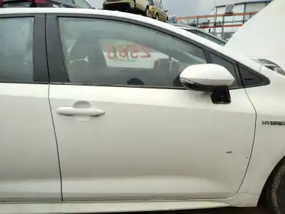 Автозапчасти б/у дверь передняя правая за toyota corolla fastback (_e21_) 1.8 hybrid (zwe211) ссылки oem iam 6700102550