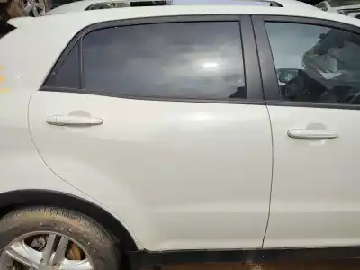 Автозапчасти б/у дверь задняя правая за ssangyong korando (ck) 2.0 e-xdi ссылки oem iam 