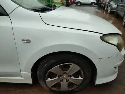 Second-hand car spare part front right fin for hyundai i30 (fd) 1.6 crdi oem iam references 