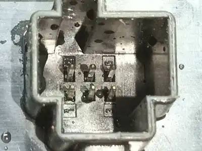 Second-hand car spare part headlights switch for volvo v40 fastback (525) d2 oem iam references 31443833  161216a