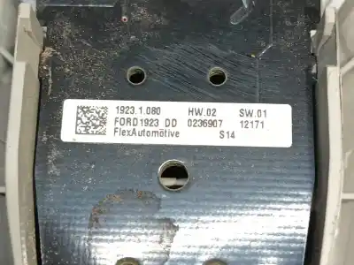 Автозапчасти б/у внутренний свет за ford c-max ii (dxa/cb7, dxa/ceu) 1.6 tdci ссылки oem iam 2051796 bm5113776ea 