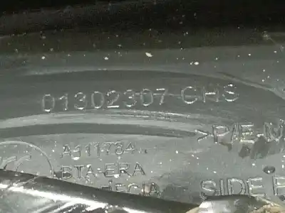 Автозапчасти б/у центральный подлокотник за volvo v40 fastback (525) d2 ссылки oem iam 31389451 01302307 