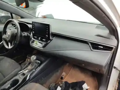 Автозапчасти б/у панель приборов за toyota corolla fastback (_e21_) 1.8 hybrid (zwe211) ссылки oem iam   