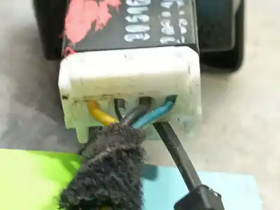 Second-hand car spare part left front power window switch for fiat 500 (312_) 1.2 (312axa1a) oem iam references 735450601  3050628314a