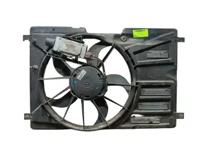 Pezzo di ricambio per auto di seconda mano ELETTROVENTOLA per FORD FOCUS III  Riferimenti OEM IAM 1741637  0130308448