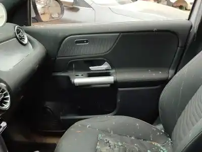 Автозапчасти б/у обивка передней правой двери за mercedes-benz eqa (h243) eqa 250+ (243.702) ссылки oem iam a2477204201 a2477204602re 