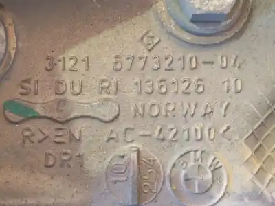 Second-hand car spare part front right knuckle for bmw 1 (e87) 116 d oem iam references 31216793924  31216773210