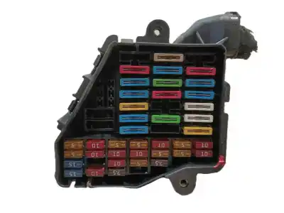 Автозапчасти б/у блок реле/предохранителей за seat leon (1m1) 1.9 tdi ссылки oem iam 8d1941824  1j1970039kj