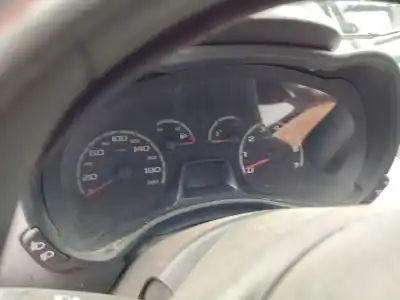 Peça sobressalente para automóvel em segunda mão quadrante por ford ka (ru8) 1.2 referências oem iam 1875238  555005051901