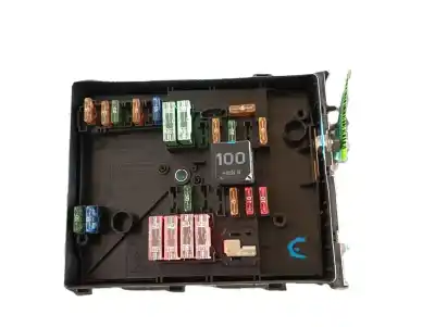 İkinci el araba yedek parçası RÖLE/SIGORTA KUTUSU için VOLKSWAGEN GOLF V (1K1)  OEM IAM referansları 1K0937125A  1K0937125A
