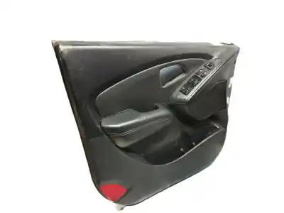 Recambio de automóvil de segunda mano de GUARNECIDO PUERTA DELANTERA IZQUIERDA para HYUNDAI IX35 (LM, EL, ELH) 1.7 CRDI referencias OEM IAM 823012Y0209P  