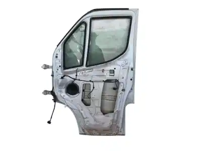 Pièce détachée automobile d'occasion PORTE AVANT DROITE pour IVECO DAILY VI CAJA/CHASIS  Références OEM IAM 5801519999  