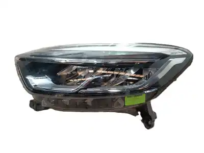 Автозапчастина б/у ліва фара для RENAULT CAPTUR I (J5_, H5_) 1.2 TCE 120 Посилання на OEM IAM 260606423R  260606159R