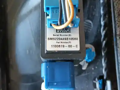 Автозапчастина б/у молдинг для tesla model 3 (5yj3) ev awd посилання на oem iam 110925500j  110925500i