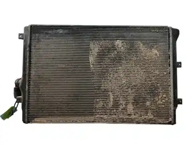 Pezzo di ricambio per auto di seconda mano radiatore d acqua per audi a3 (8p1) 2.0 tdi 16v riferimenti oem iam 1k0121251n  1k0121251ab