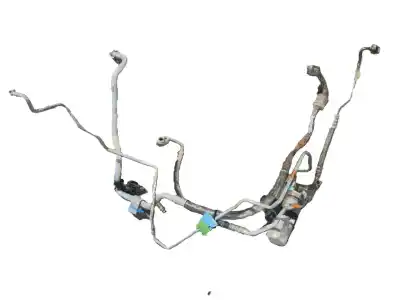 Peça sobressalente para automóvel em segunda mão Tubos De Ar Condicionado por FORD FIESTA VI (CB1, CCN) 1.5 TDCI Referências OEM IAM 2038157  2038161