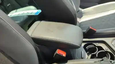 Автозапчасти б/у центральный подлокотник за volkswagen tiguan (ad1, ax1) 2.0 tdi ссылки oem iam 5nb863241a82v