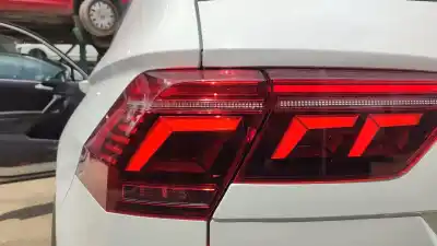 Автозапчасти б/у левый задний фонарь за volkswagen tiguan (ad1, ax1) 2.0 tdi ссылки oem iam 5na945207j